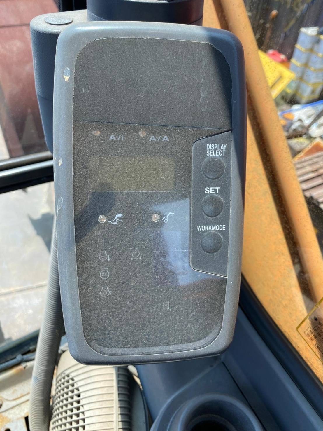 ZX225USRLC